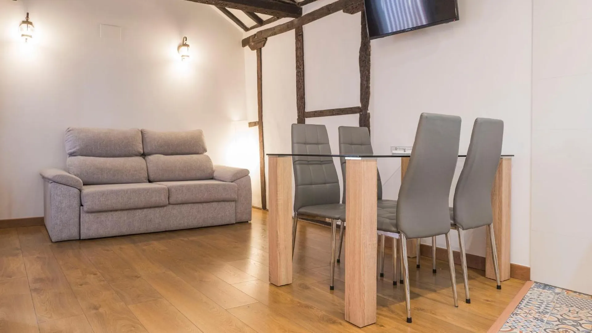 La Corrala De Pozo Amargo - Apartamentos Aloha Toledo 0*,  Spain